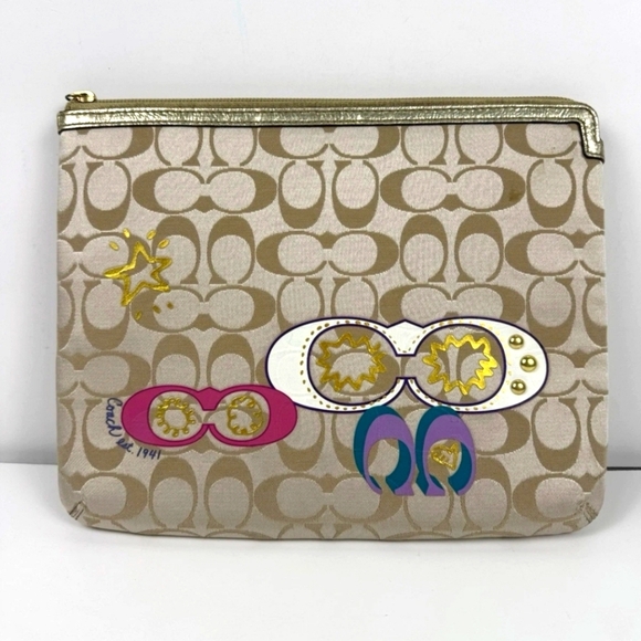COACH Poppy Glitter Glam Daisy Tablet/IPad Sleeve EUC - Picture 1 of 13
